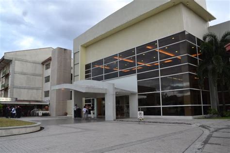 marikina city hotels.